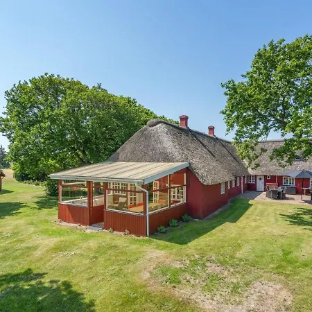Holiday home Edelgard - 4-5km From The Sea In Western Jutland By Interhome